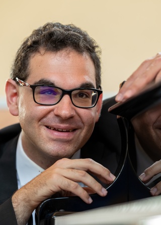 Nicola Serravalle, Colonie de vacances Ulysséo, Cours piano