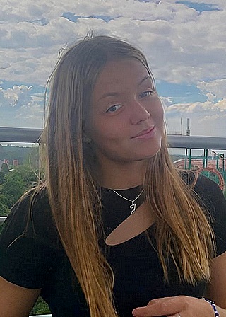 Juline Dortu, Colonie de vacances Ulysséo, Danse collective en ligne