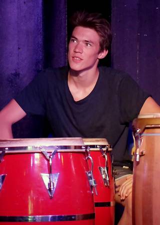Cours de Djembé, Colonie de vacances Ulysséo, Cours batterie-percussions