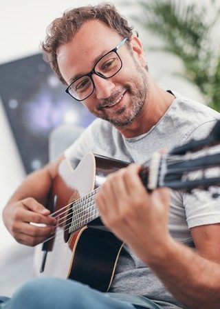 Cours guitare, Colonie de vacances Ulysséo, Cours guitare